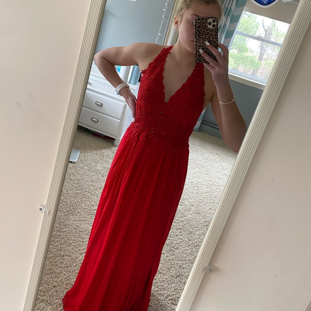 Red prom dress